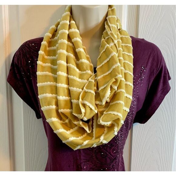 Infinity Scarf Scallop Detail Mustard Spring Fall Summer Winter - Picture 3 of 6
